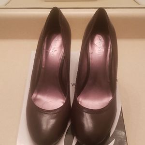 Brown Nine West Wedge